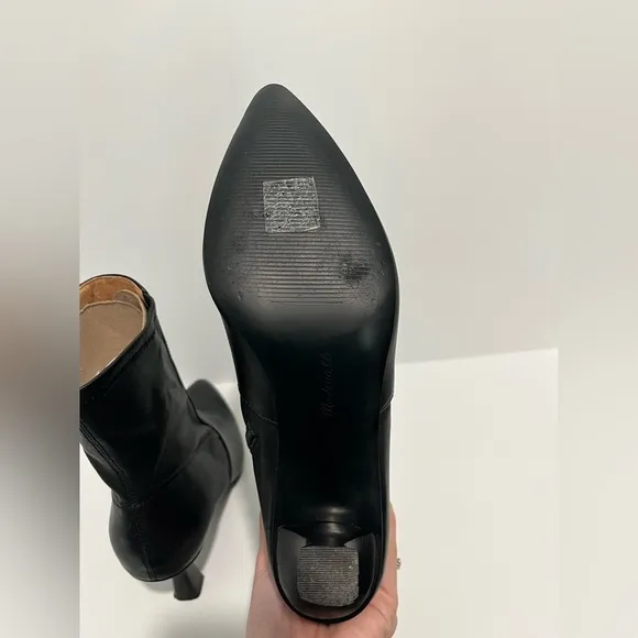 Madewell The Justine Ankle Boot in True Black Leather NO281 size 9 heeled boot