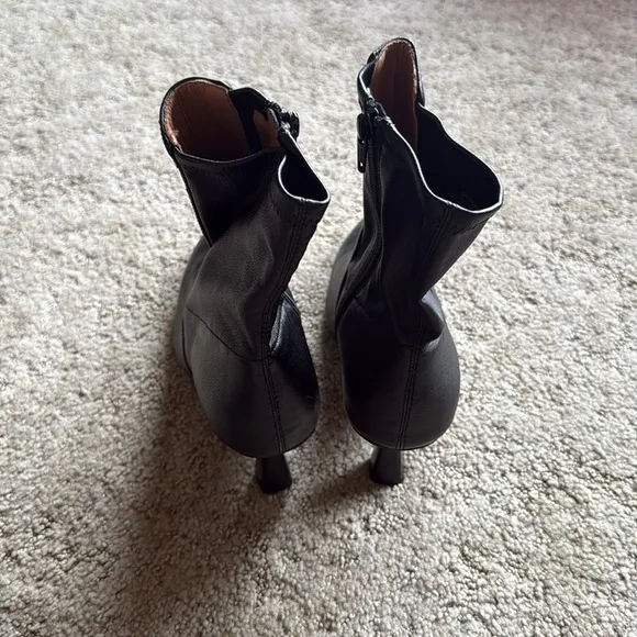 Madewell The Justine Ankle Boot