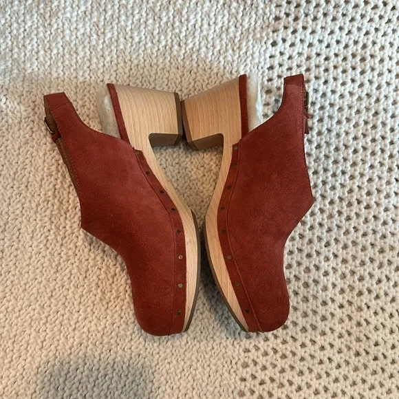 MADEWELL The Marlo Women's Suede Slingback Shoes