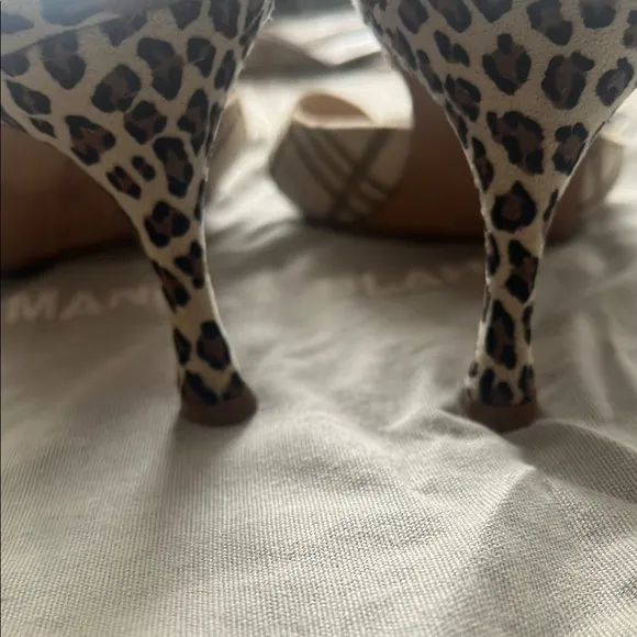 Manolo Blahnik Beige Leopard Print Women's Shoes