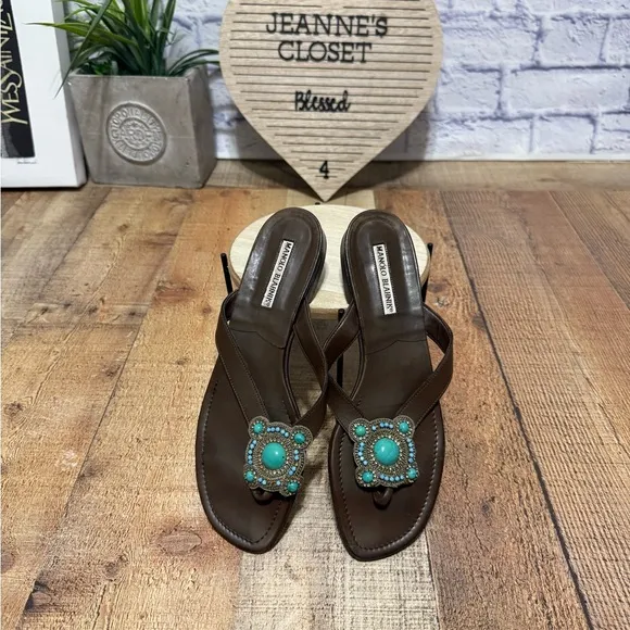 Manolo Blahnik Brown Leather Sandals Flats Turquoise Colored Bead Detail Size 40