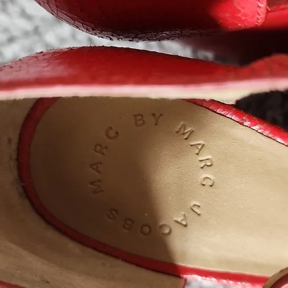 Marc by Marc Jacob's red cracked leather platform wedge shoes-37.5