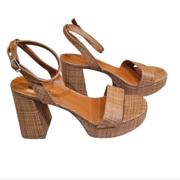 Marc Fisher Sadel Platform Sandal NWB sz 9.5