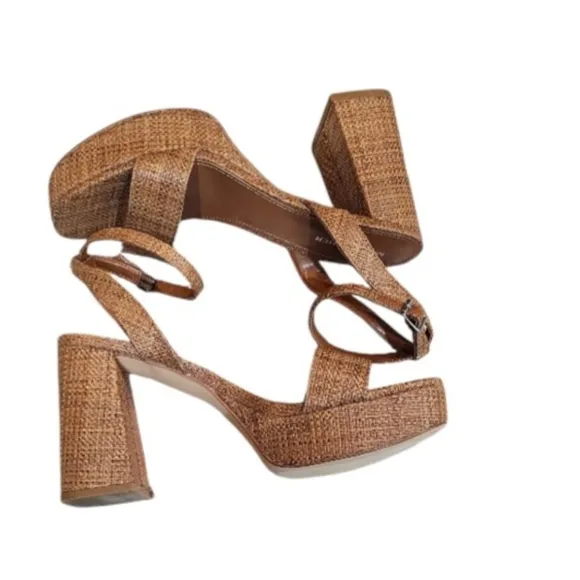 Marc Fisher Sadel Platform Sandal NWB sz 9.5