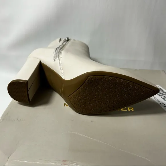 Marc Fisher - Women's Glorena Heeled Ivory Booties - Size 6.5M