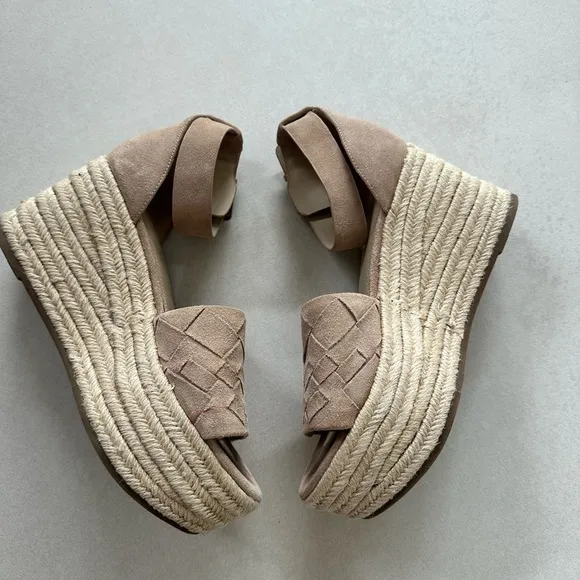 Marc Fisher Women's Varin Espadrille Wedge Sandal Size 9.5
