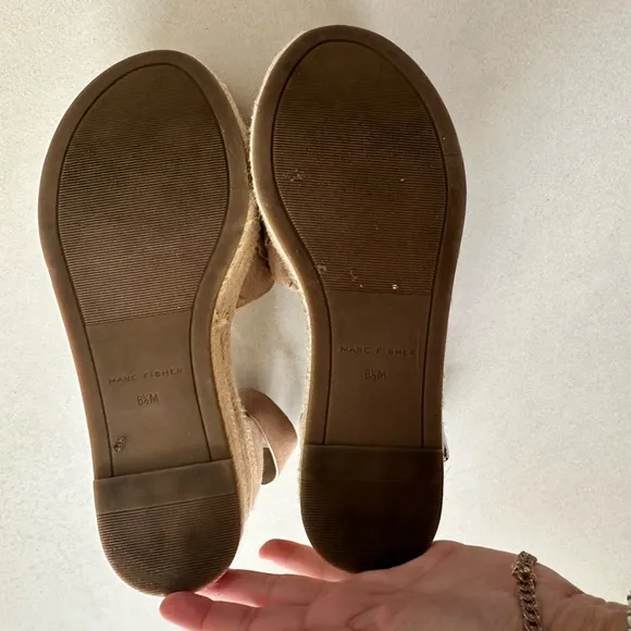 Marc Fisher Women's Varin Espadrille Wedge Sandal Size 9.5