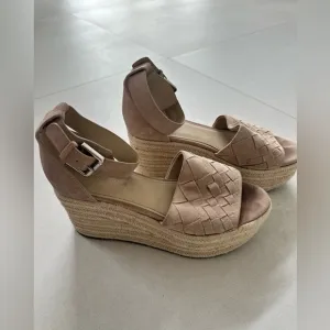 Marc Fisher Women's Varin Espadrille Wedge Sandal Size 9.5