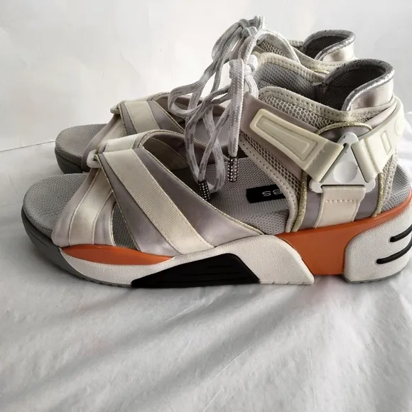 Marc Jacobs Somewhere Chunky Platform Sport Sandals