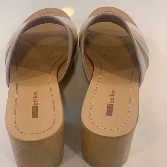 Matiko Striped Platform Sandals size 38 (7 1/2)