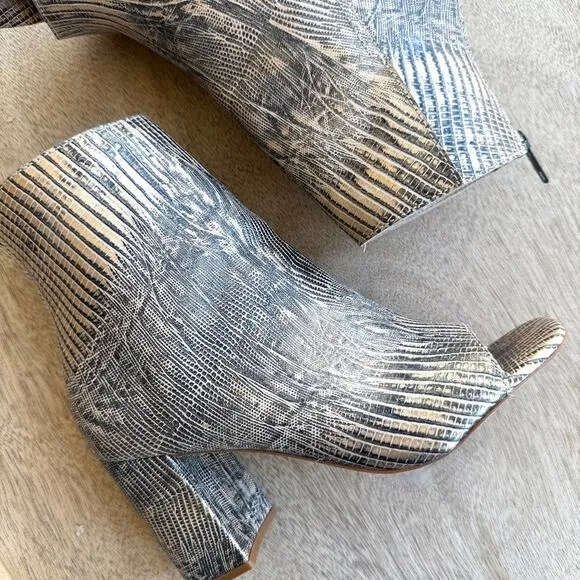 Matisse Melaney Peep Toe Ankle Boots Reptile Print Leather Block Heel 6.5 Trendy