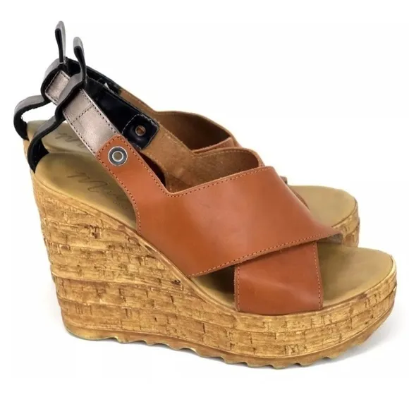 Matisse Ridge Platform Brown Wedge Leather Sandals