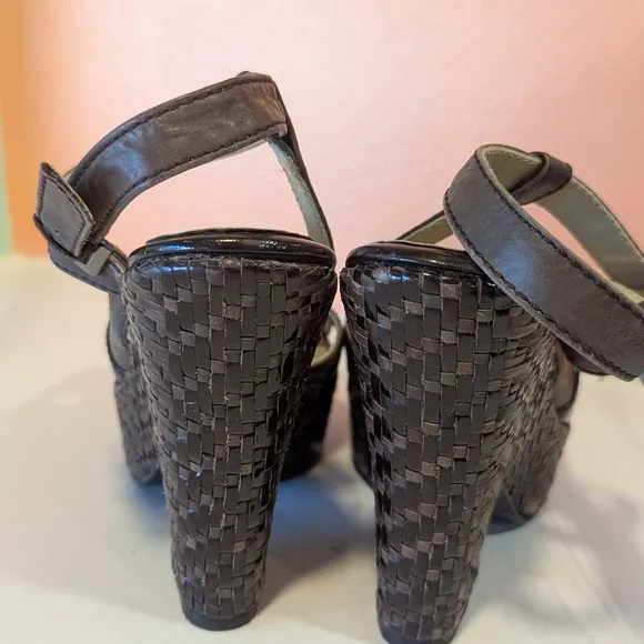 MaxMara 38 Woven Leather Luxury Platform Sandals Wedge Boho Chic Aesthetic