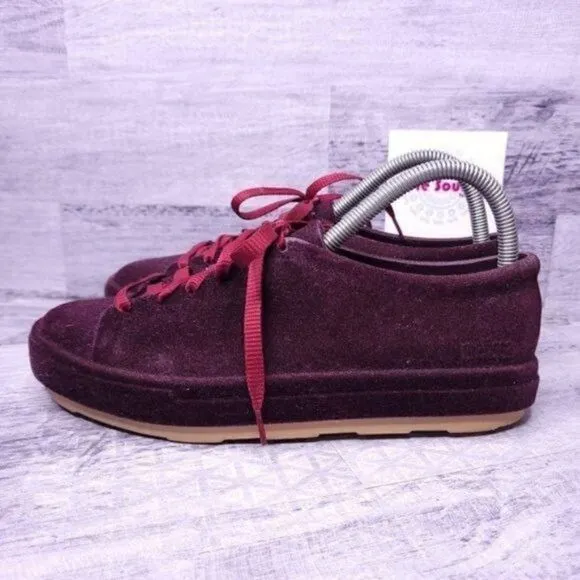 Melissa Flocked Velvet Platform Sneaker Burgundy Red Women's sz 8