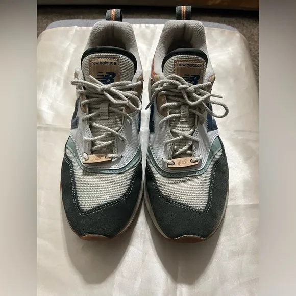 Men's 997H RunningSneakers Size 9.5