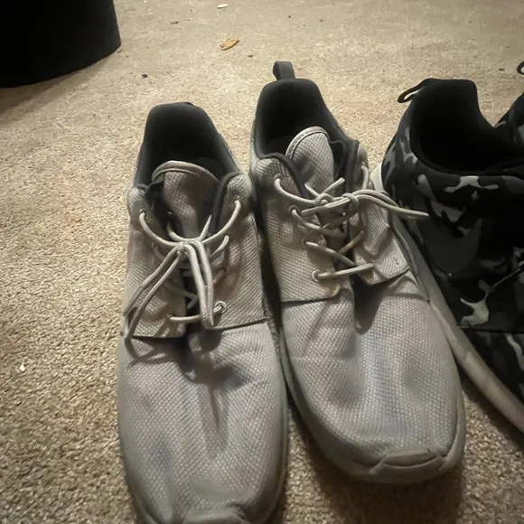 Men's Black and Gray Camouflage Sneakers
