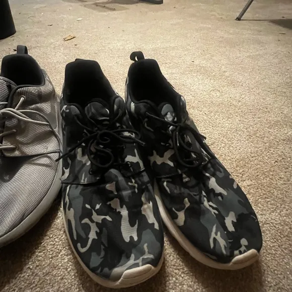 Men's Black and Gray Camouflage Sneakers