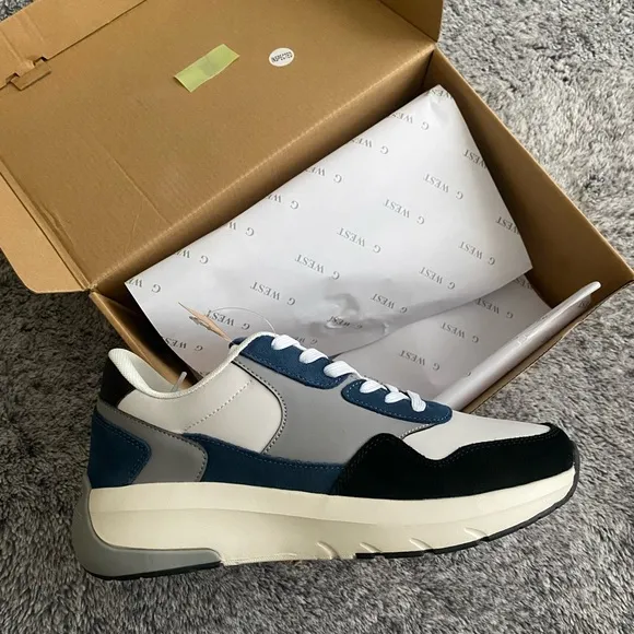 Men’s G West Sneakers, Size 9, NIB