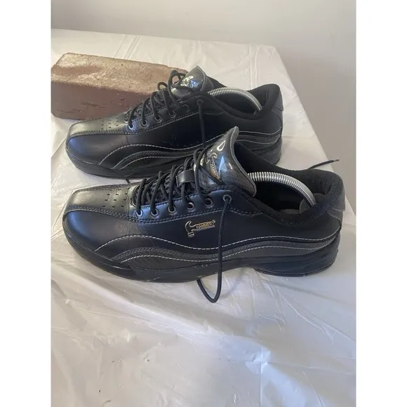 Men's Hammer Force Black/Carbon Left Hand Bowling Shoes-Size 10-Great Condition