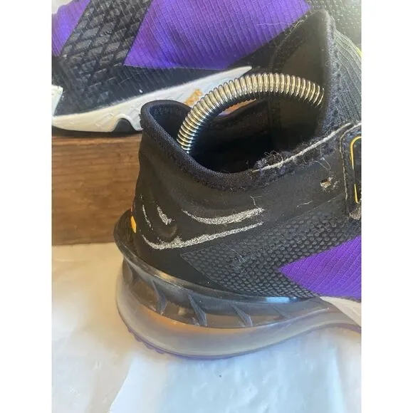 Men's LeBron James XVIII 18 Low Larkes Purple ACG Terra-Size 9-Authenticated‎