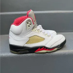 Mens nike jordan 5 size 10 mens jordan 5 mens nike shoes mens jordan shoes NBA