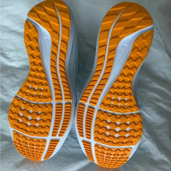 Men’s Nike Pegasus Running Shoes - 11W