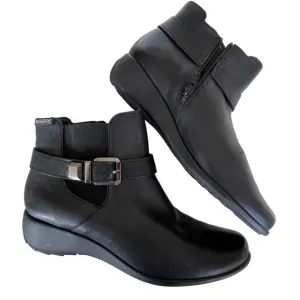 Mephisto Womans 7 Stefania Wedge Ankle Boots Leather Booties Side Buckle Black