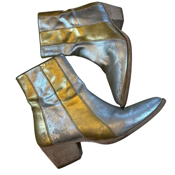 Metallic Silver Ankle Boots by Faryl Robin almost new size 11