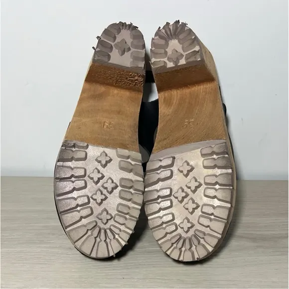 MIA Abba clog sandals Black Size 9