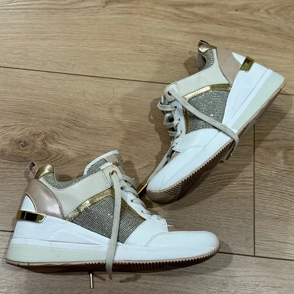 Michael Kors Georgie leather and chain trainer Gold and White Sneakers