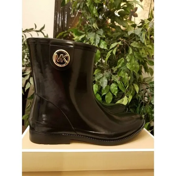 MICHAEL KORS WOMEN'S BENJI RAIN BOOTIE LOGO BOOTS