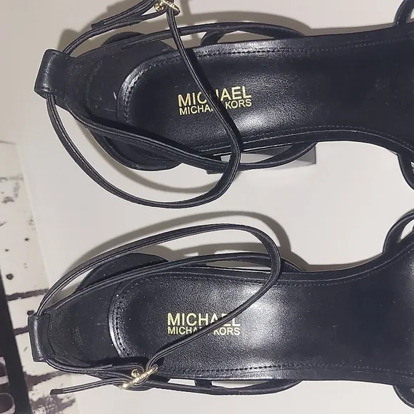 Michael michael Kors &quot;Miri&quot; black platform sandal heel, sz 7M