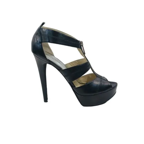 MICHAEL Michael Kors Sandals. EUC.  Size 9M.  #S2715