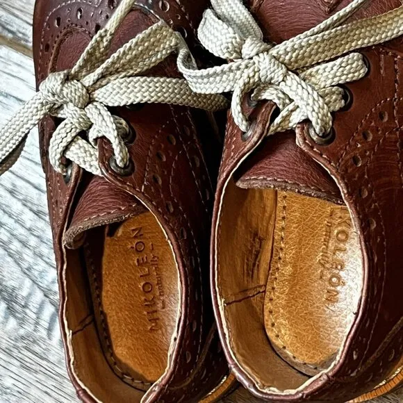 Mikoleon Rootbeer Brogue Oxfords 7/7.5 toddler