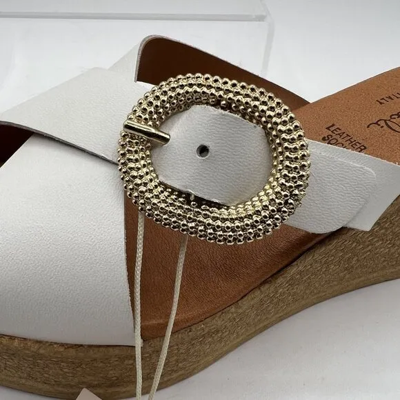 Mila Paoli NEW 7.5 White Leather Wedge Sandals Gold Buckle Made In Italy Boho