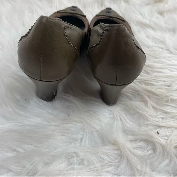 Miss L-Fire Oliver Grey Shabby Chic OxfordPump Heels