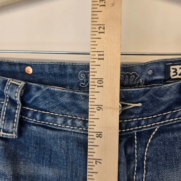 Miss Me Easy Boot Jeans Women's 32x31 Mid-Rise Distressed Embellished Pockets