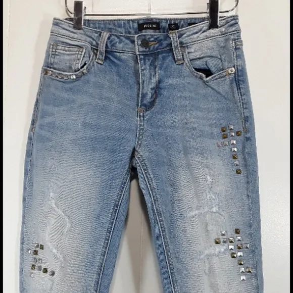 Miss me stud embellished distressed skinny jeans size 25