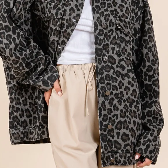 MittoShop Leopard Animal Cotton Denim Jacket Collared Boyfriend Jean Shacket