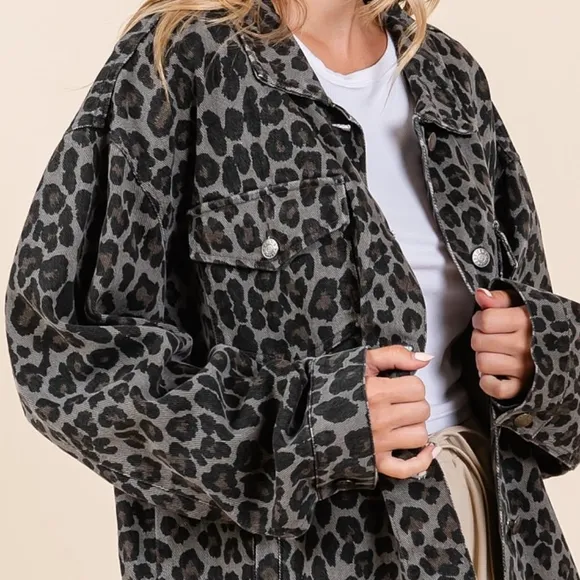 MittoShop Leopard Animal Cotton Denim Jacket Collared Boyfriend Jean Shacket