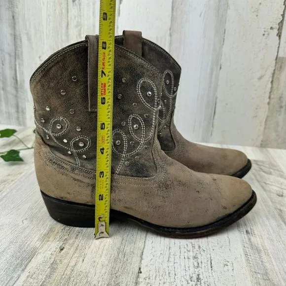 Miz Mooz Cozumel Distressed Studded Ankle Boots size 8
