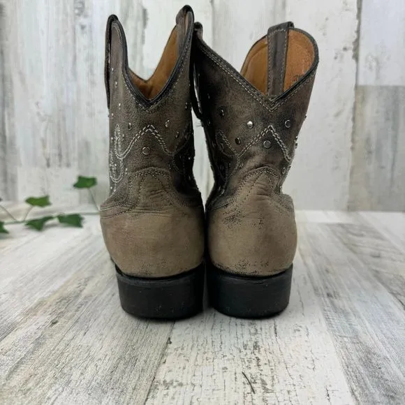 Miz Mooz Cozumel Distressed Studded Ankle Boots size 8