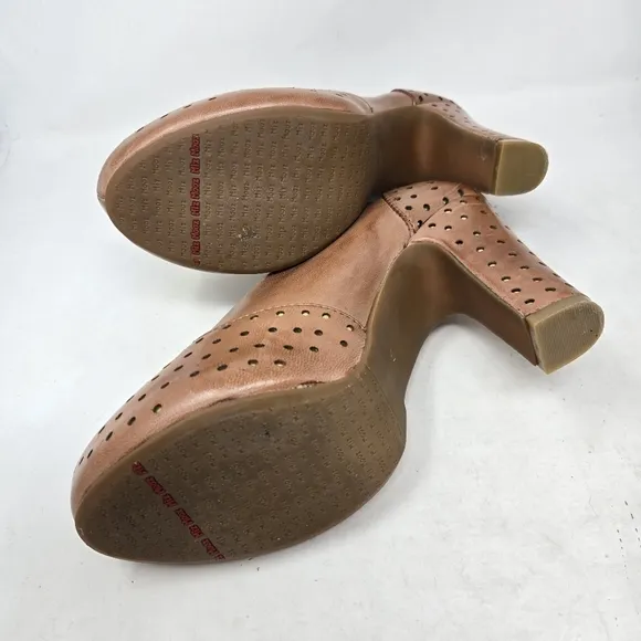MIZ MOOZ Lesley Oiled Tan Perforated Leather Lace-Up Heeled Shoes Size 7.5