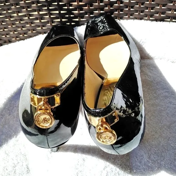 MK MICHAEL KORS HIDDEN PLATFORM HEELS SHOES SIZE 11