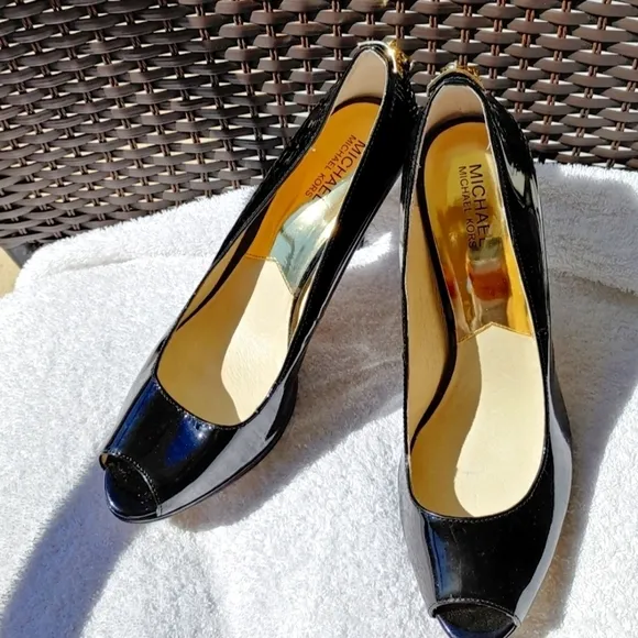 MK MICHAEL KORS HIDDEN PLATFORM HEELS SHOES SIZE 11