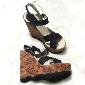 MOJO MOXY Vespa Platform Wedge Sandals ~ NWOT