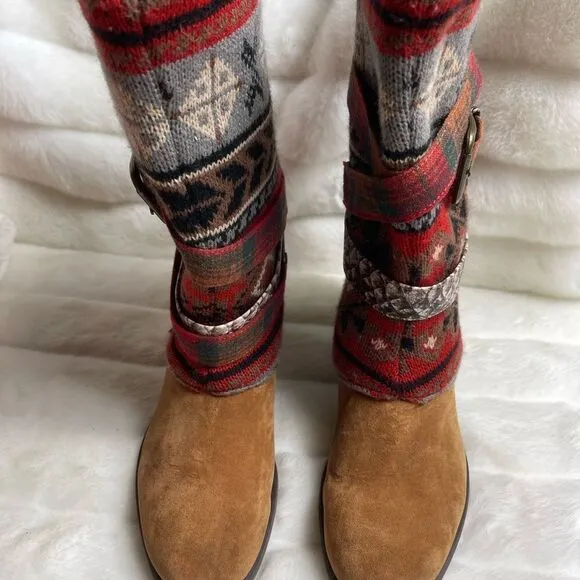 Mukluks Cowboy Chic Brown faux suede multi color sweater belted boots SZ9