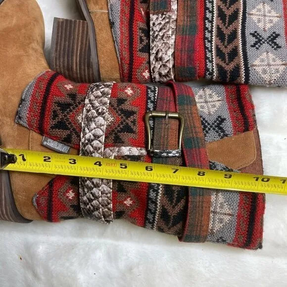 Mukluks Cowboy Chic Brown faux suede multi color sweater belted boots SZ9