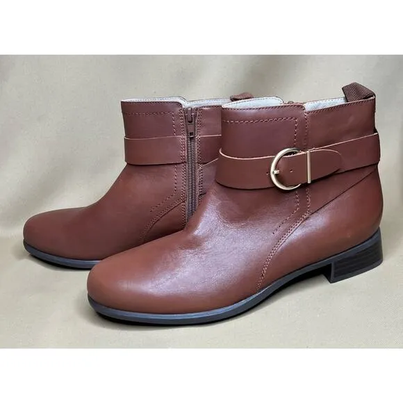 Munro Chestnut Brown Cuero Leather Ankle Boots 9 New