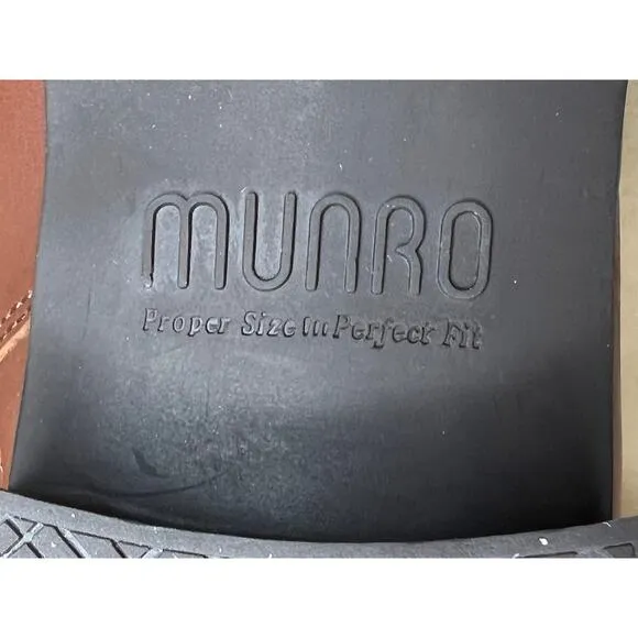 Munro Chestnut Brown Cuero Leather Ankle Boots 9 New